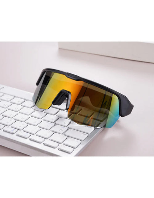 Load image into Gallery viewer, Outdoor Sports Smart Bluetooth Sunglasses
