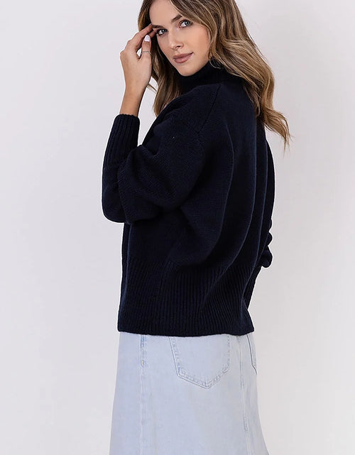 Load image into Gallery viewer, Turtleneck Model 187211 MKM
